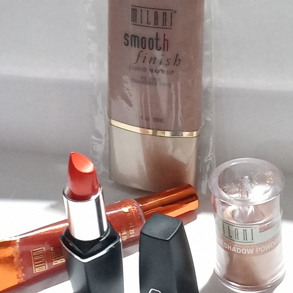 Malani makeup box